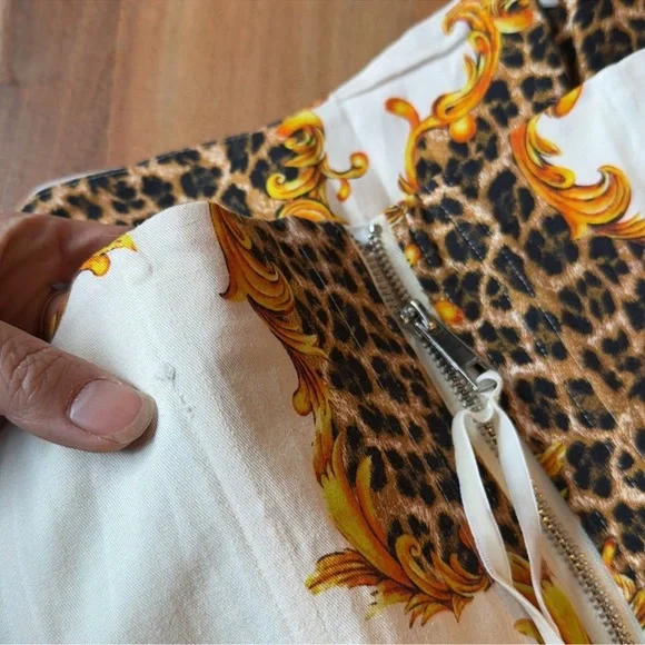 MIAOU x Urban Outfitters Perrie corset top - Picture 8 of 12